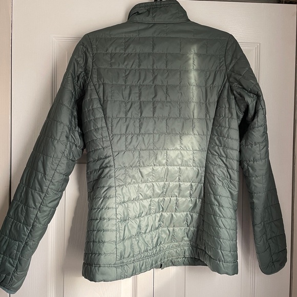 Women’s Patagonia Jacket - Picture 3 of 3